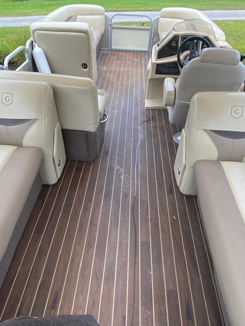SATURDAY ONLY- 12 Passenger Pontoon- YELLOW